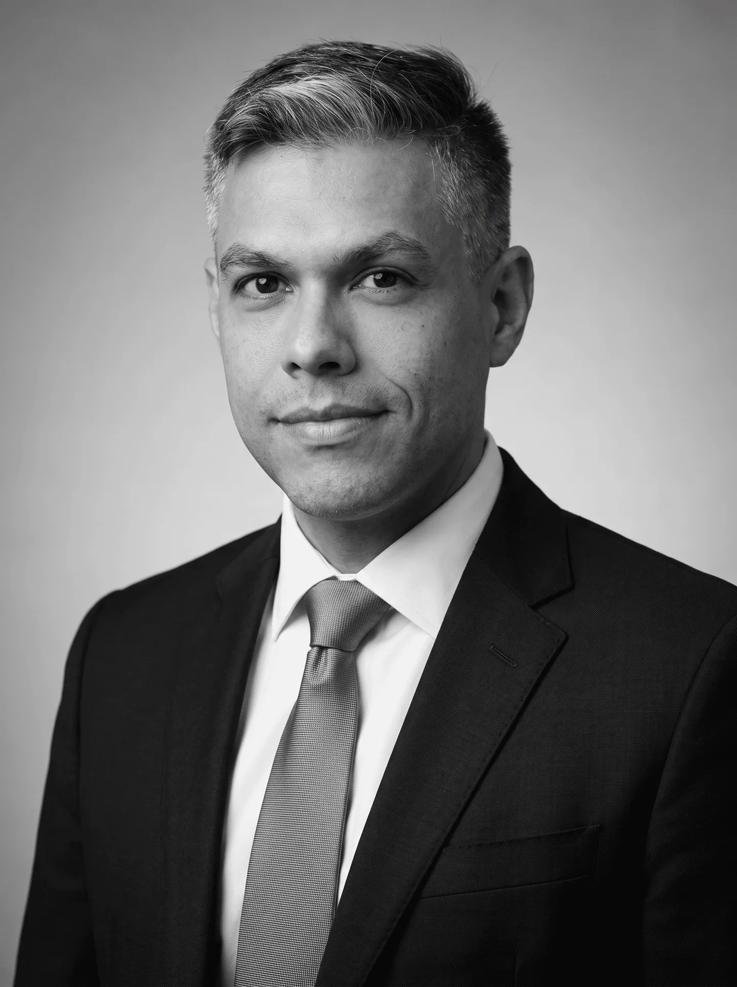 Robert Herrera